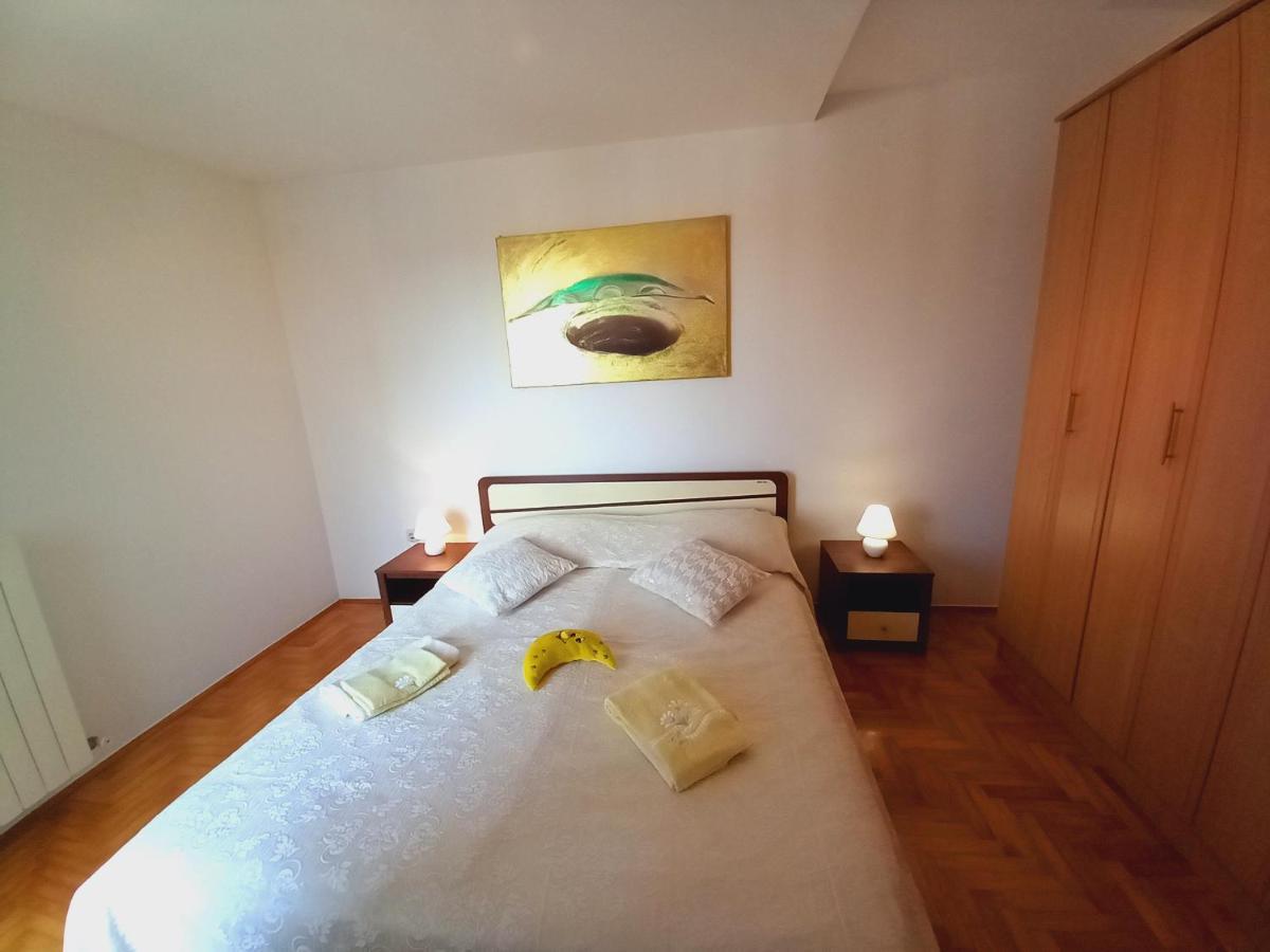 Iva Apartman PUY Eksteriør bilde